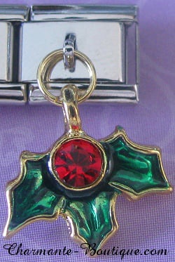 Breloque feuille houx avec pierre rouge
