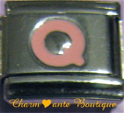 Lettre Q rose 1